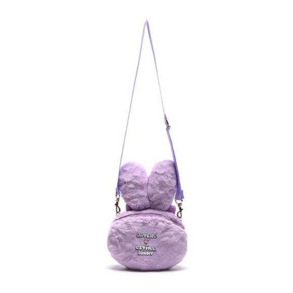 Esther Bunny x Daylife purple plush shoulder bag - Picture 8 of 16